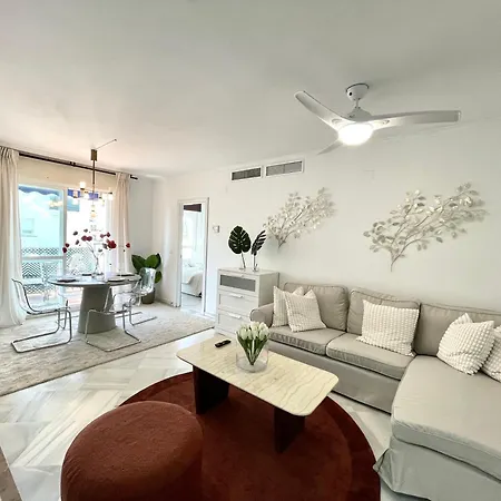 Puerto Banus Charming 1 Bedroom Apartamento *