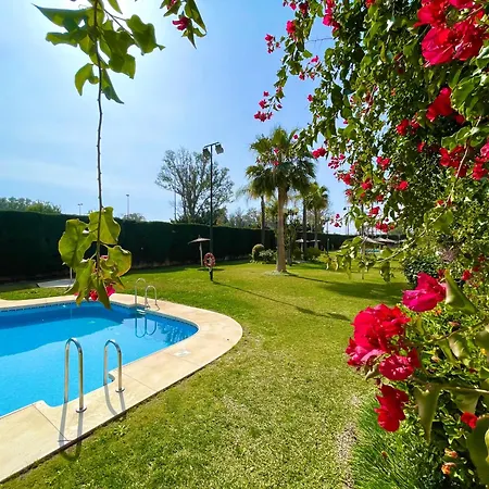 Puerto Banus Charming 1 Bedroom شقة *